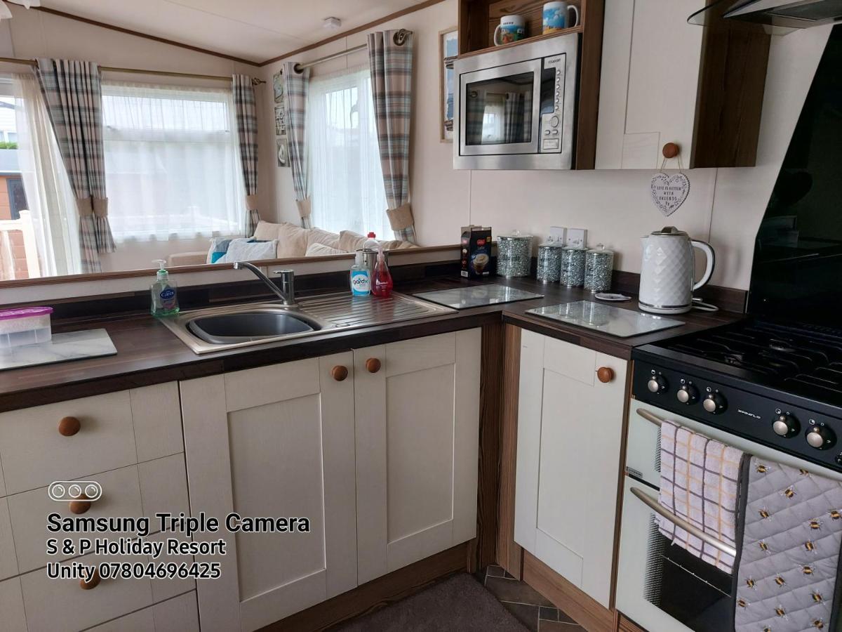 149 Holiday Resort Unity 3 Bedroom Passes Included Brean Esterno foto