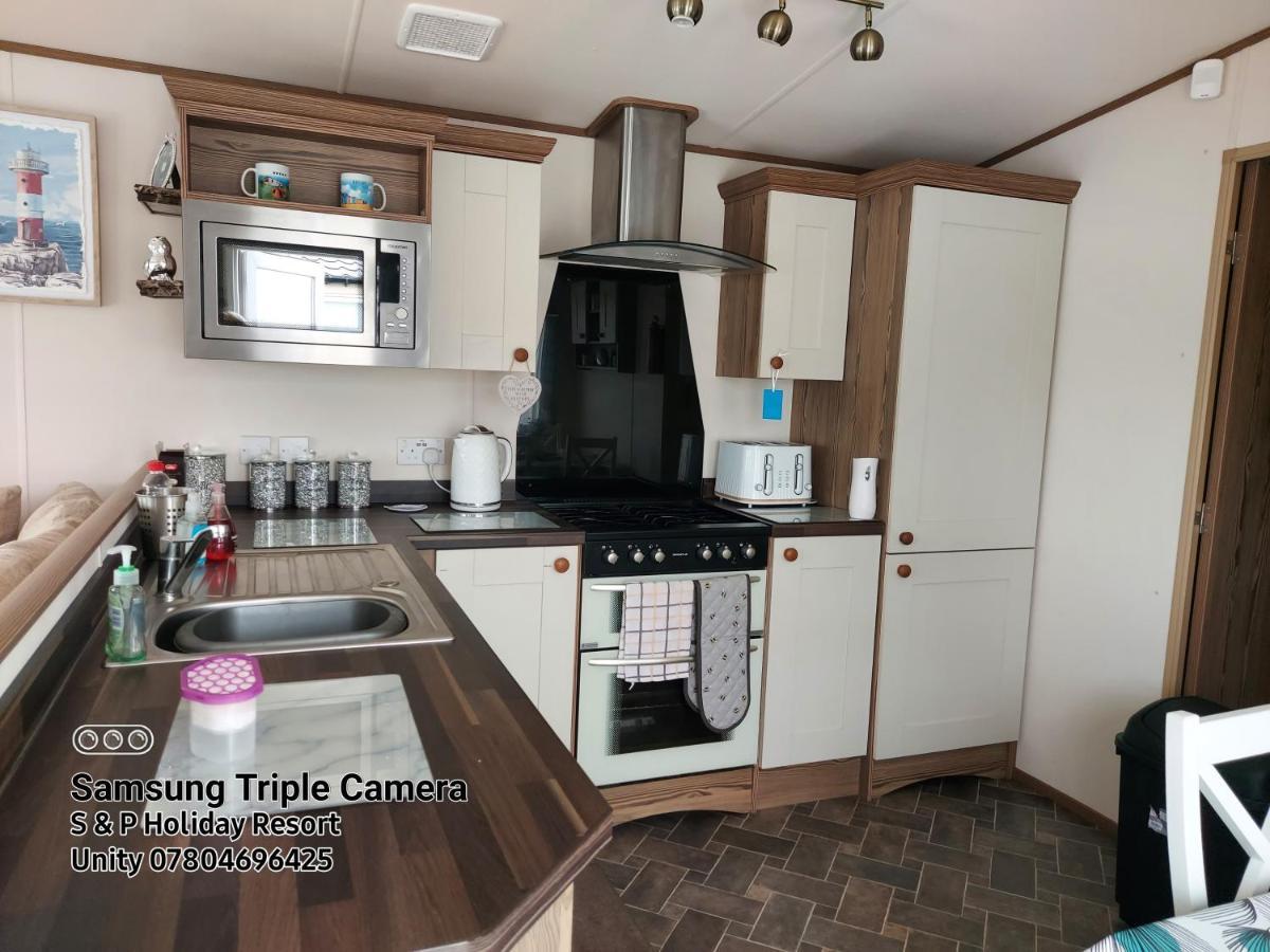 149 Holiday Resort Unity 3 Bedroom Passes Included Brean Esterno foto