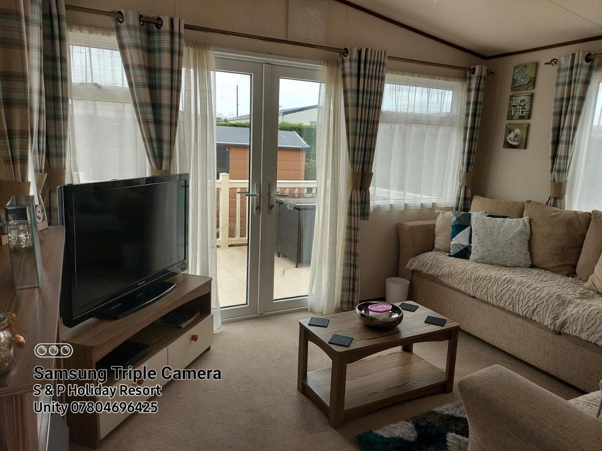 149 Holiday Resort Unity 3 Bedroom Passes Included Brean Esterno foto